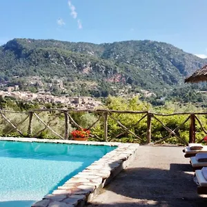 https://fabulous-rustic-villa-set-on-mountain-with-unique-views.balearic-islands.net