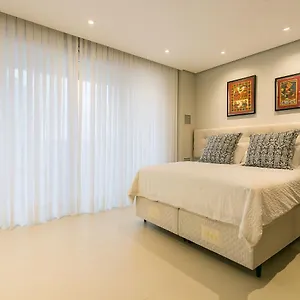  Apartamento Moderno Em Com Infraestrutura De Clube Ca04 Brasil